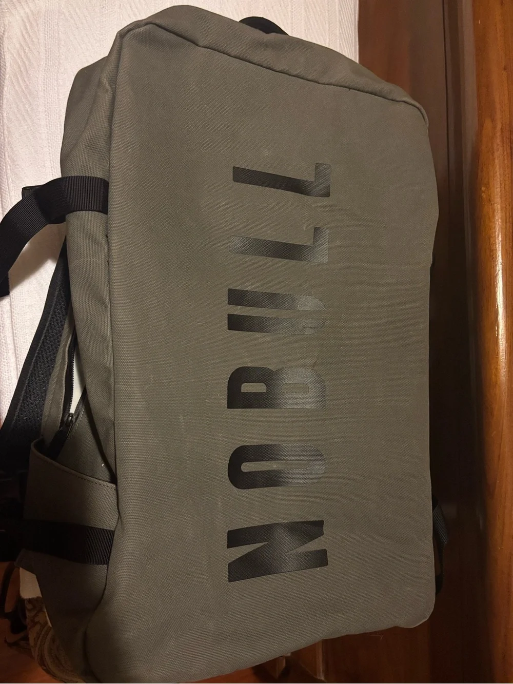 NOBULL Duffleback Gym Training Backpack Gray Black